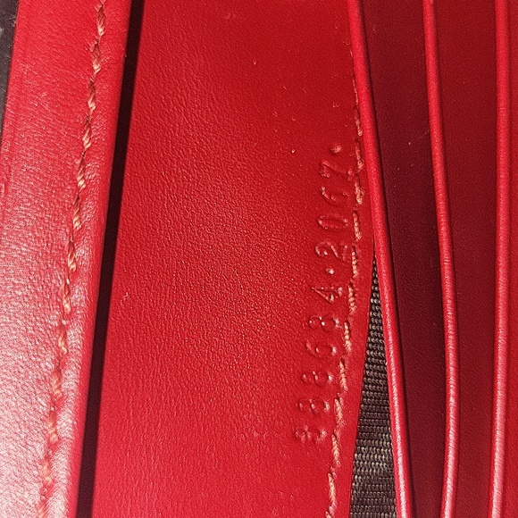 AUTHENTIC GUCCI Guccisimae Card Holder - Picture 6 of 6